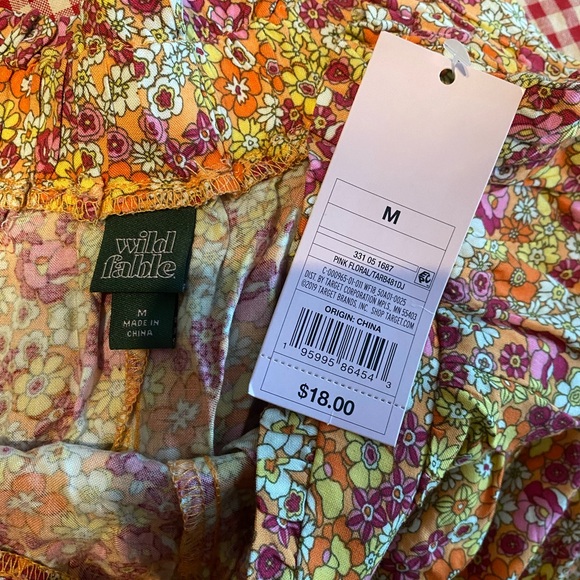 Wild Fable Pink Floral Ruffle Detail Shorts - Picture 3 of 5